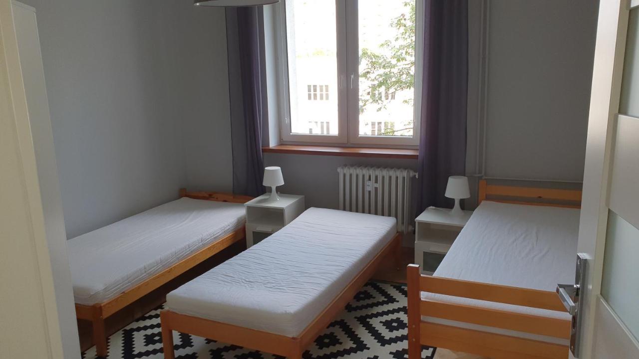 Greyt Apartment
